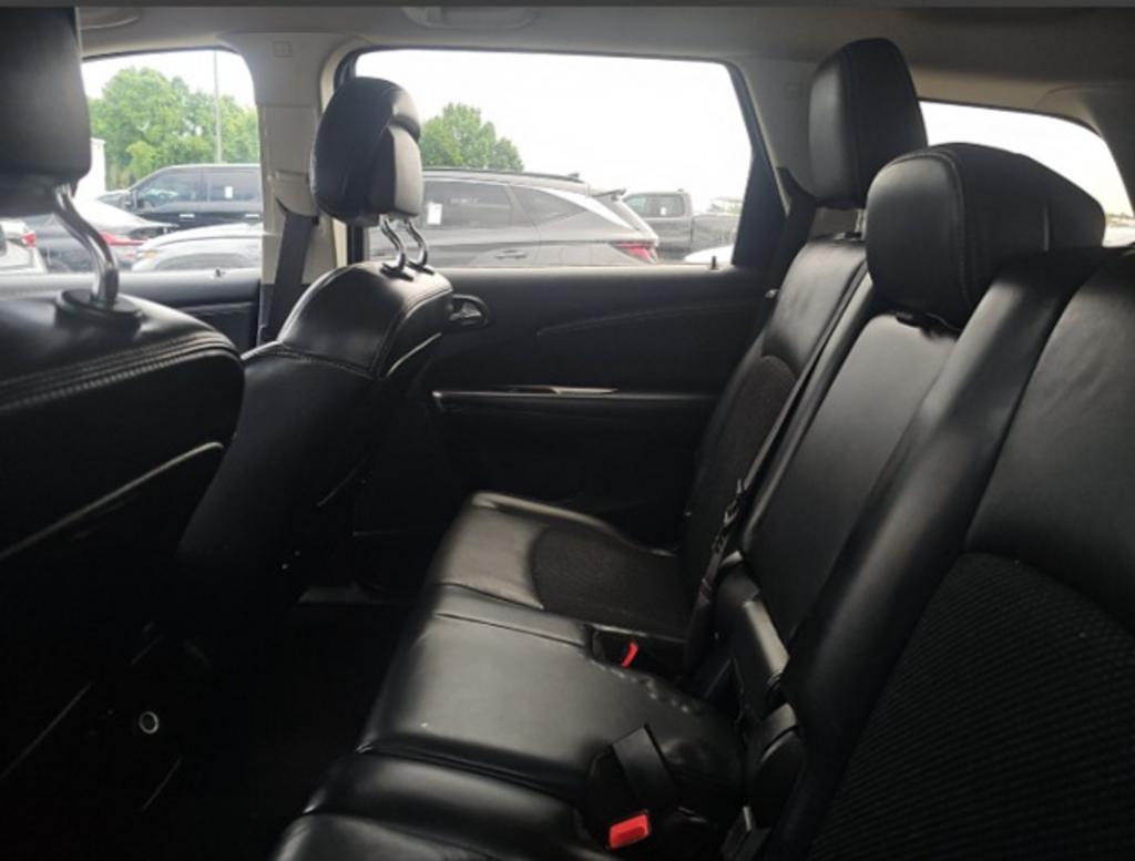 2018 Dodge Journey Crossroad - Photo 8